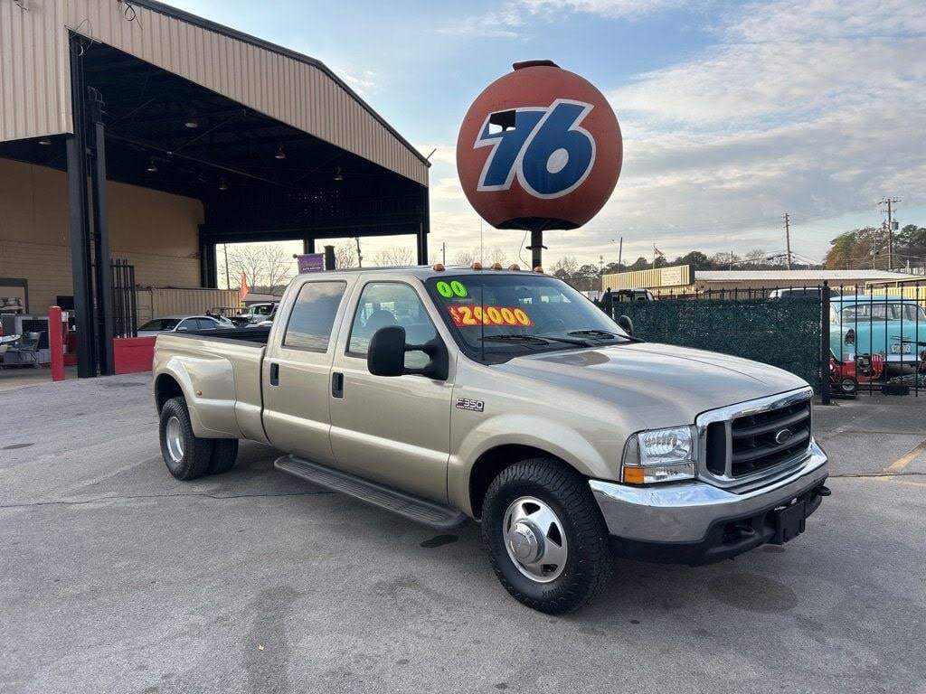 2000 Ford F-350 Super Duty Lariat Crew Cab SB