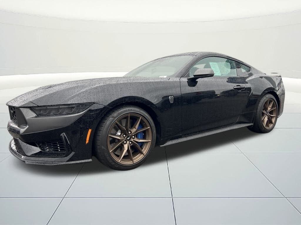 2025 Ford Mustang Dark Horse Fastback RWD