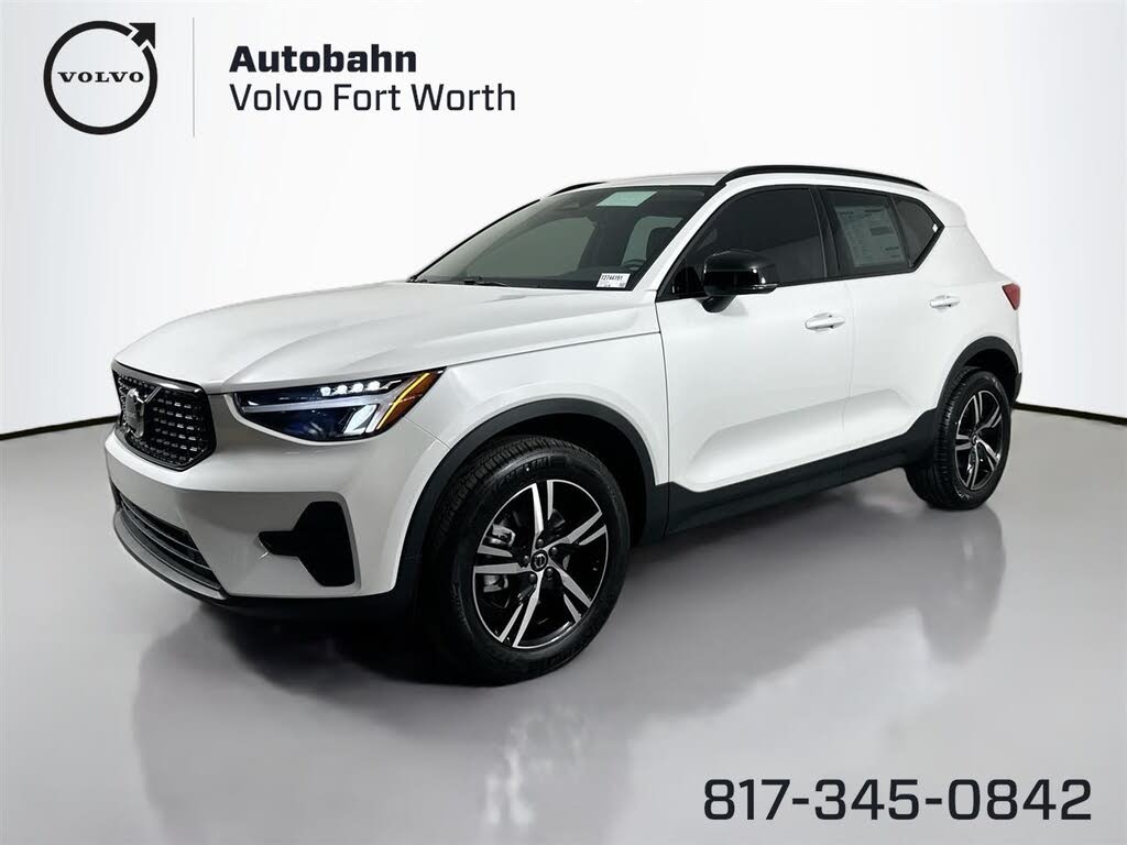 2026 Volvo XC40 B4 Core FWD