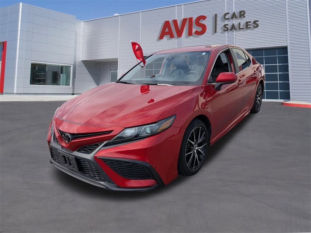 2024 Toyota Camry SE FWD