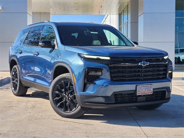 2026 Chevrolet Traverse LT FWD