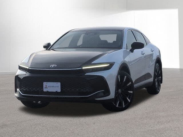 2026 Toyota Crown Platinum AWD