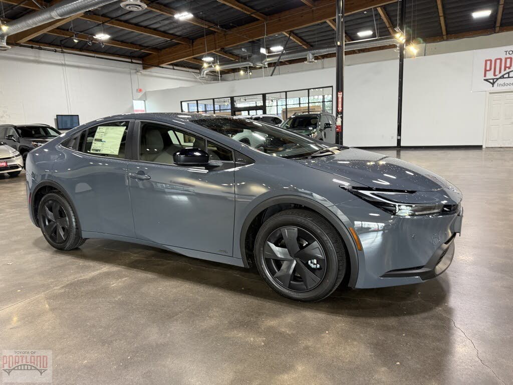 2026 Toyota Prius LE AWD