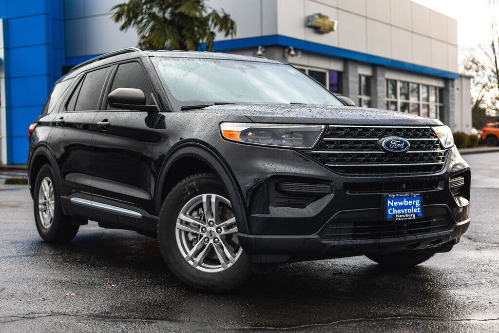 2021 Ford Explorer XLT RWD