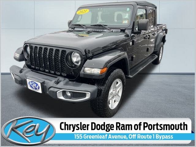 2021 Jeep Gladiator Sport Crew Cab 4WD