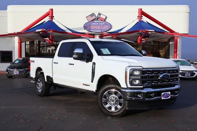 2024 Ford F-250 Super Duty Lariat Crew Cab 4WD