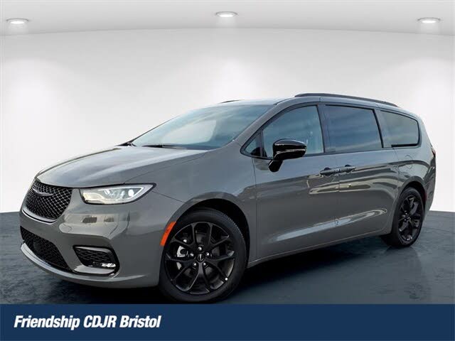 2025 Chrysler Pacifica Limited FWD