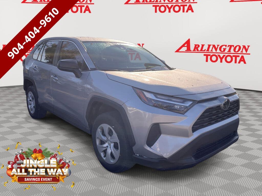 2024 Toyota RAV4 LE FWD