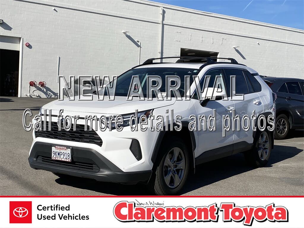 2024 Toyota RAV4 XLE FWD
