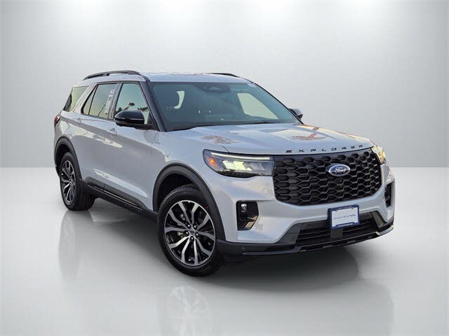 2026 Ford Explorer ST-Line RWD