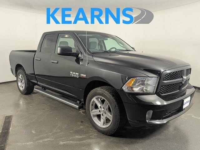2017 RAM 1500 Express Quad Cab 4WD