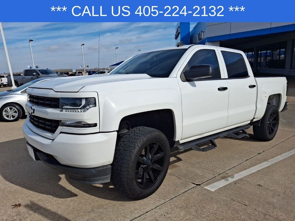 2018 Chevrolet Silverado 1500 Custom Crew Cab 4WD