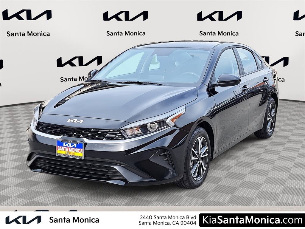 2024 Kia Forte LXS FWD