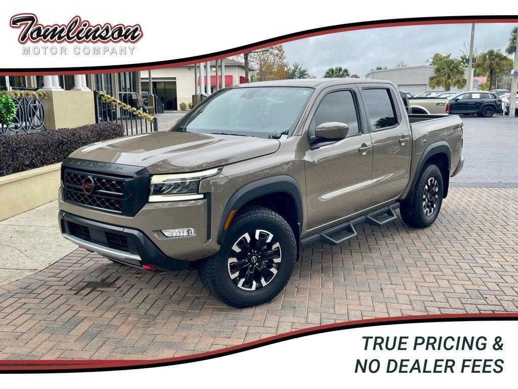 2024 Nissan Frontier PRO-4X Crew Cab 4WD