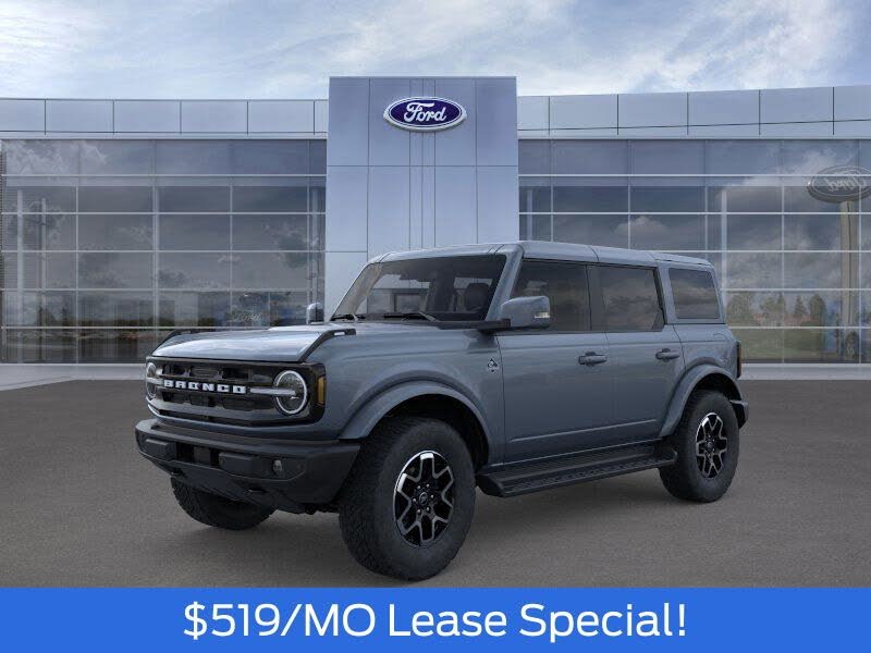2025 Ford Bronco Outer Banks 4-Door 4WD