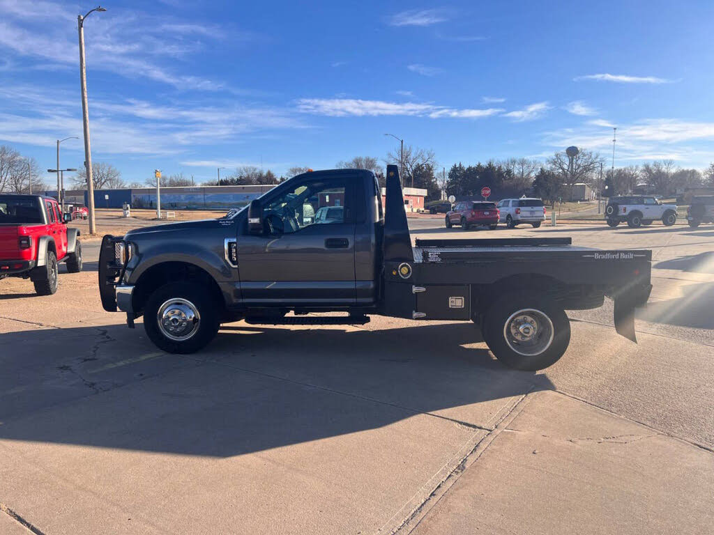 2017 Ford F-350 Super Duty XLT LB DRW 4WD