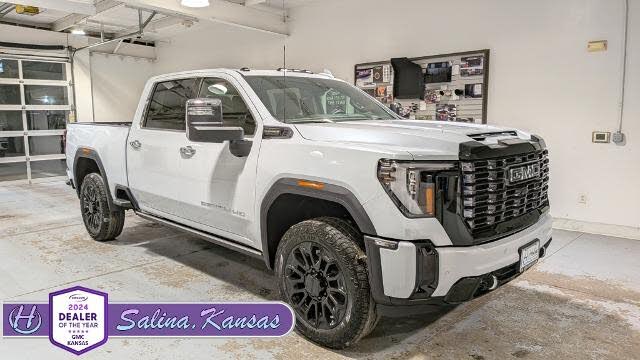 2026 GMC Sierra 2500HD Denali Ultimate Crew Cab 4WD