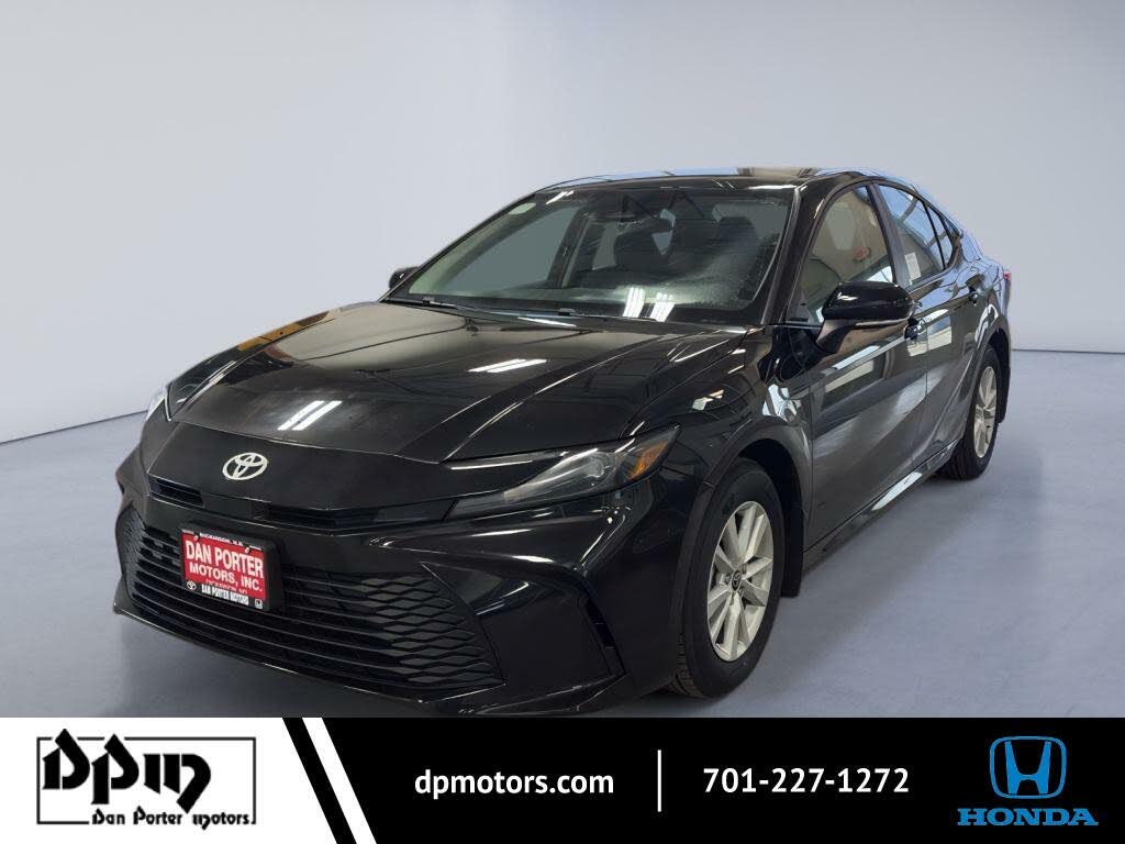 2026 Toyota Camry LE FWD