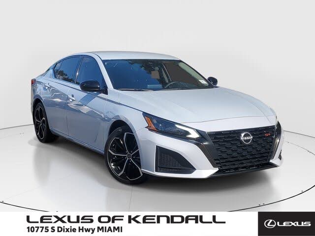 2023 Nissan Altima 2.5 SR FWD
