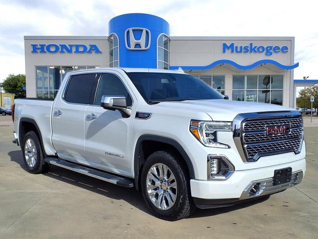 2021 GMC Sierra 1500 Denali Crew Cab 4WD