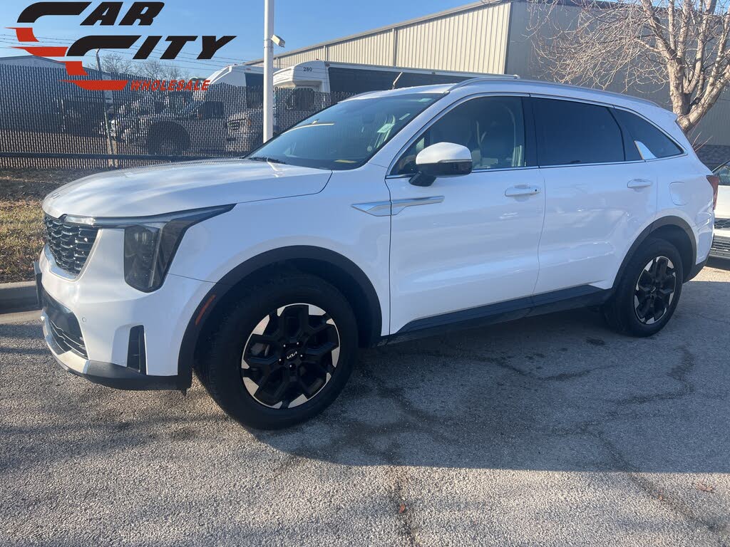 2024 Kia Sorento S AWD