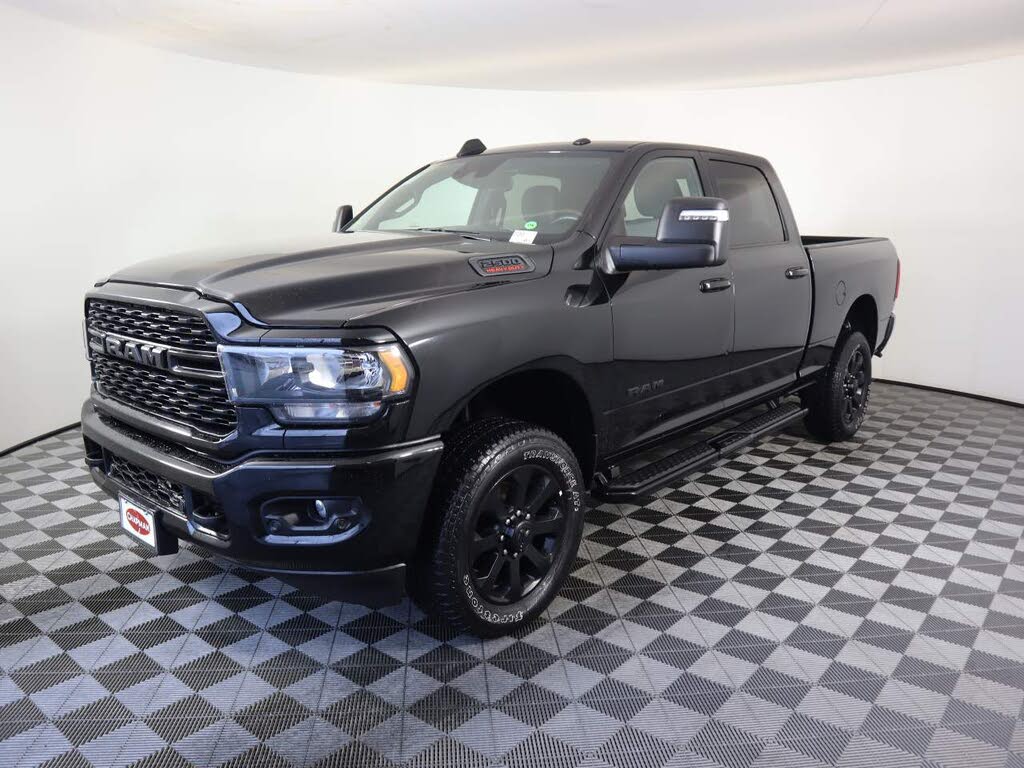 2024 RAM 2500 Big Horn Crew Cab 4WD
