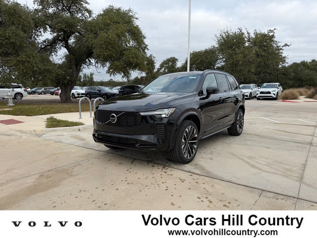 2026 Volvo XC90 B6 Ultra Dark 6-Passenger AWD