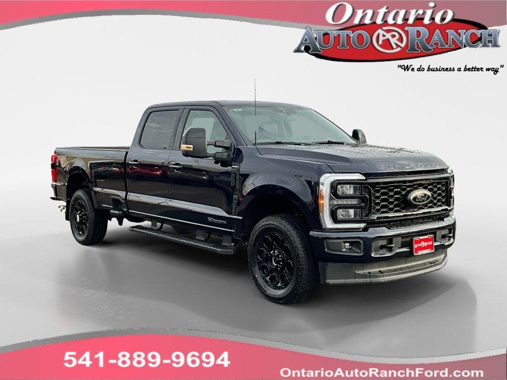 2025 Ford F-250 Super Duty Lariat Crew Cab 4WD