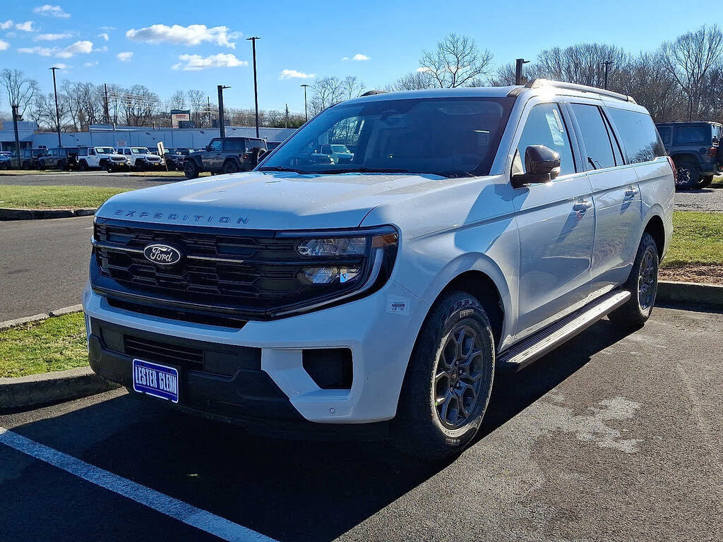 2026 Ford Expedition MAX Active 4WD