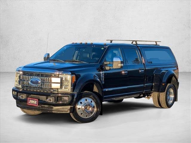 2017 Ford F-450 Super Duty Platinum Crew Cab LB DRW 4WD