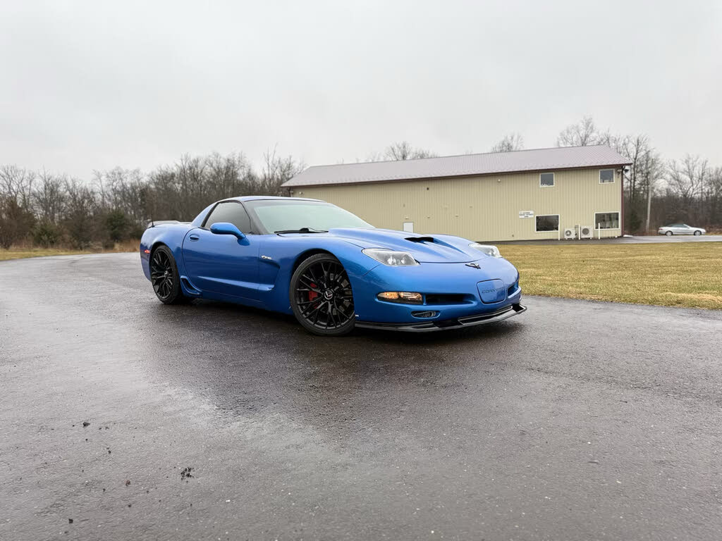 2002 Chevrolet Corvette Z06 Hardtop Coupe RWD