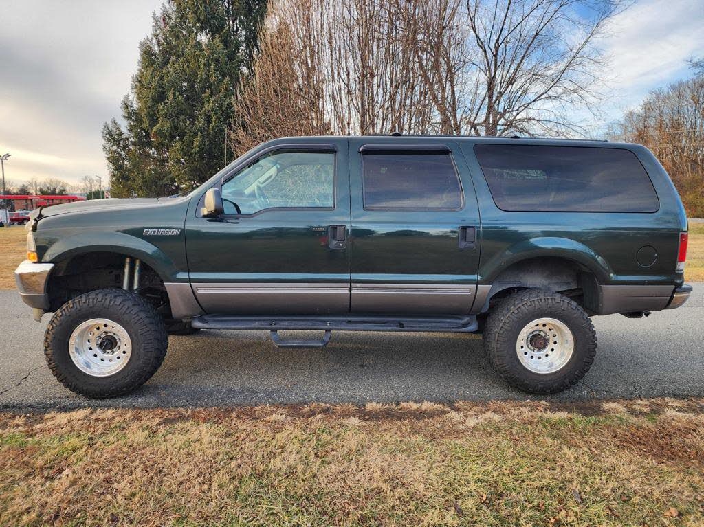 2004 Ford Excursion XLT 4WD