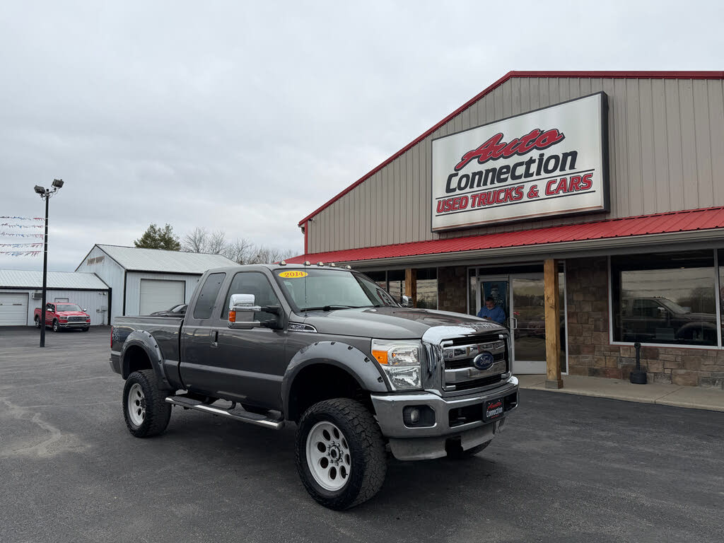 2014 Ford F-350 Super Duty Lariat SuperCab 4WD