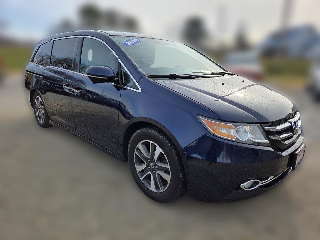 2016 Honda Odyssey Touring Elite FWD