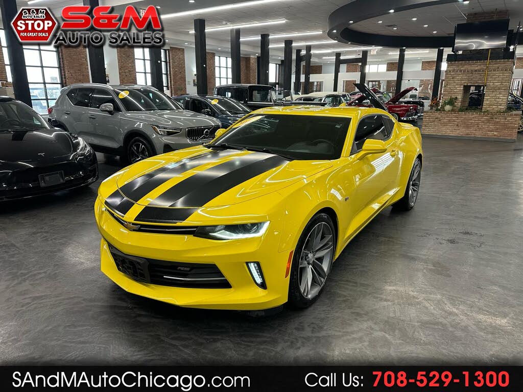 2017 Chevrolet Camaro 1LT Coupe RWD