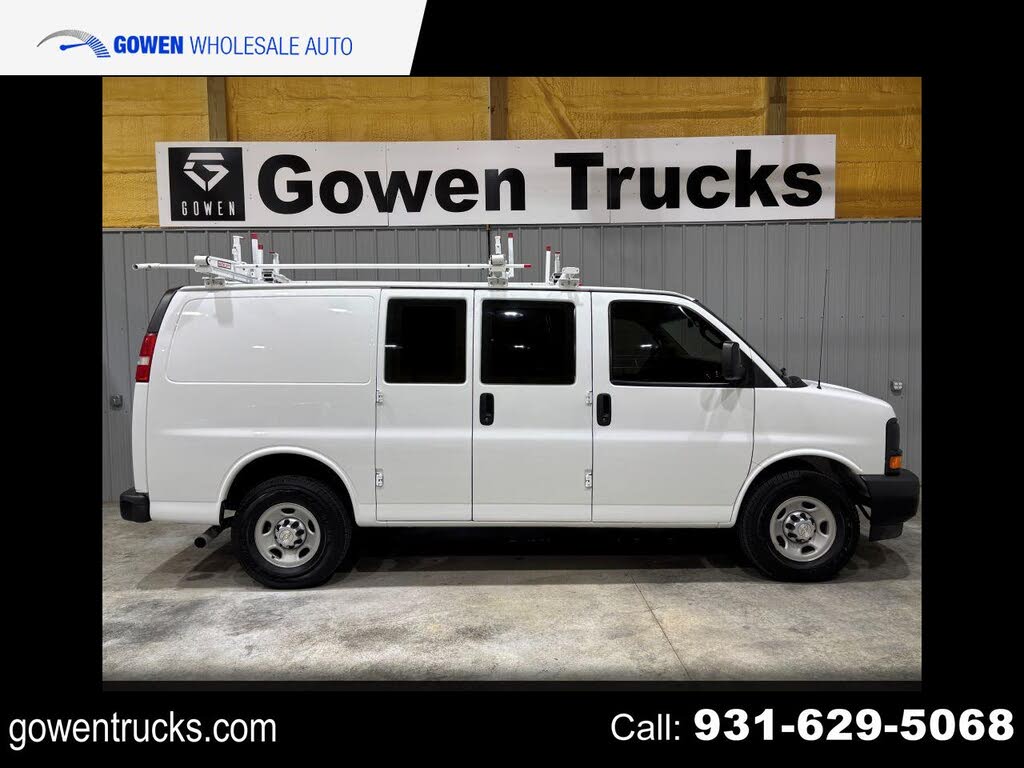 2017 Chevrolet Express Cargo 2500 RWD