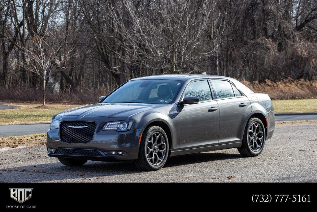 2018 Chrysler 300 S AWD