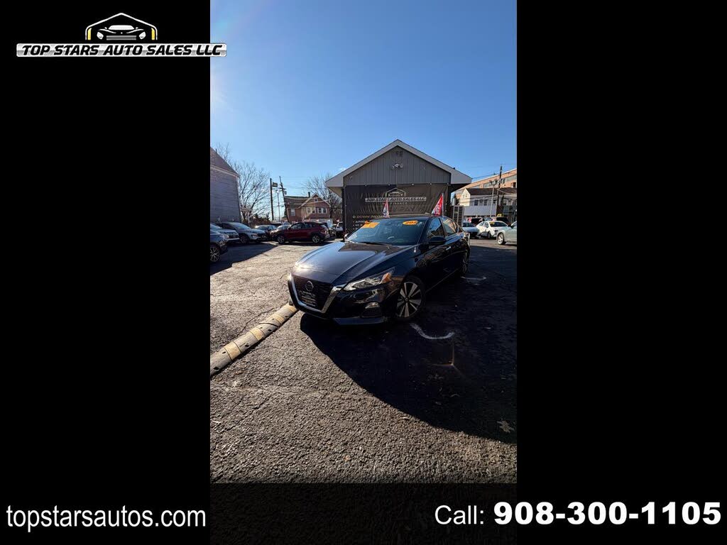 2022 Nissan Altima 2.5 SV FWD