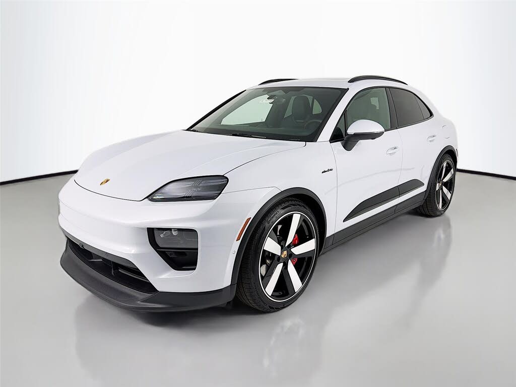 2025 Porsche Macan AWD
