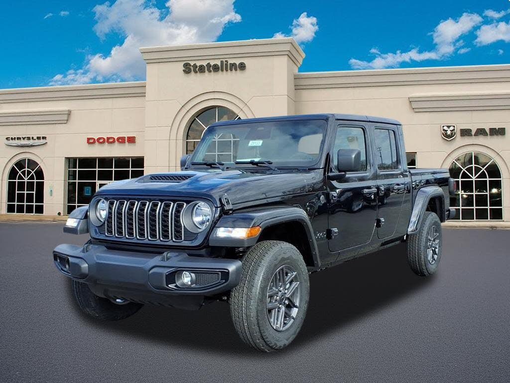 2026 Jeep Gladiator Sport S Crew Cab 4WD