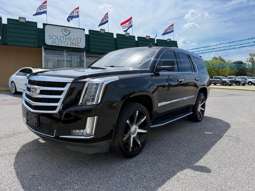 2016 Cadillac Escalade Luxury RWD