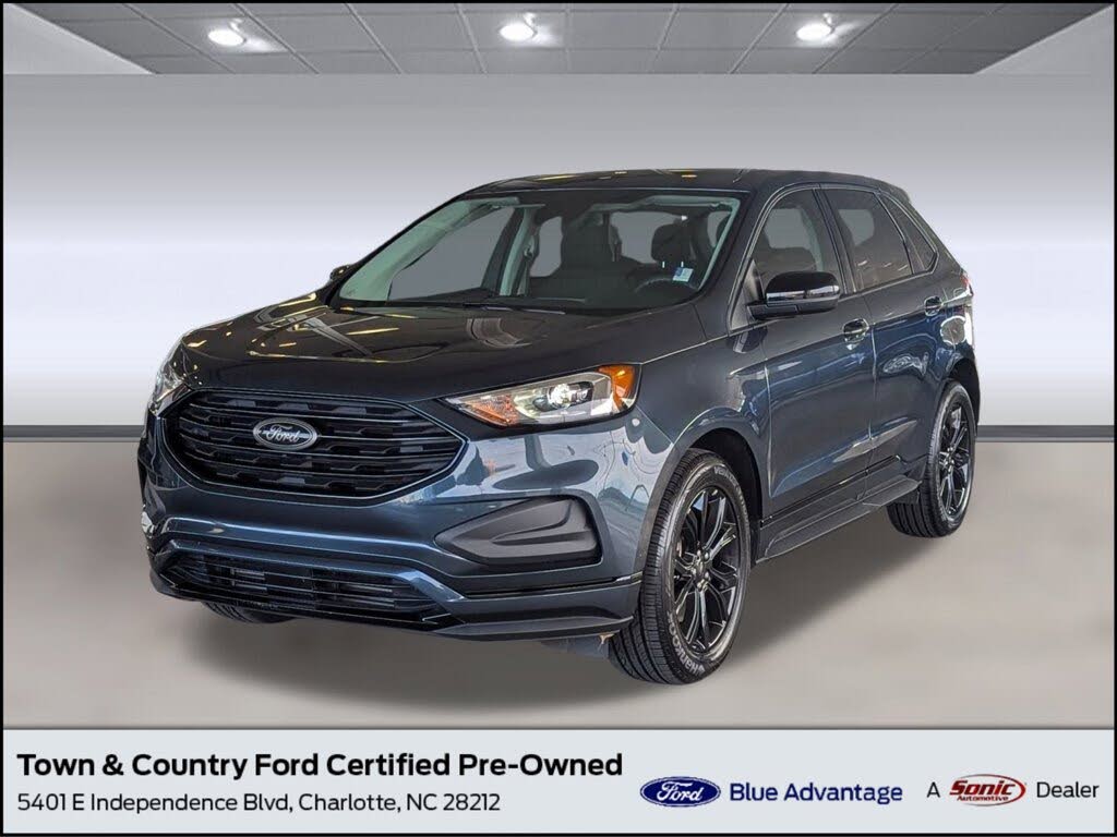 2022 Ford Edge SE AWD