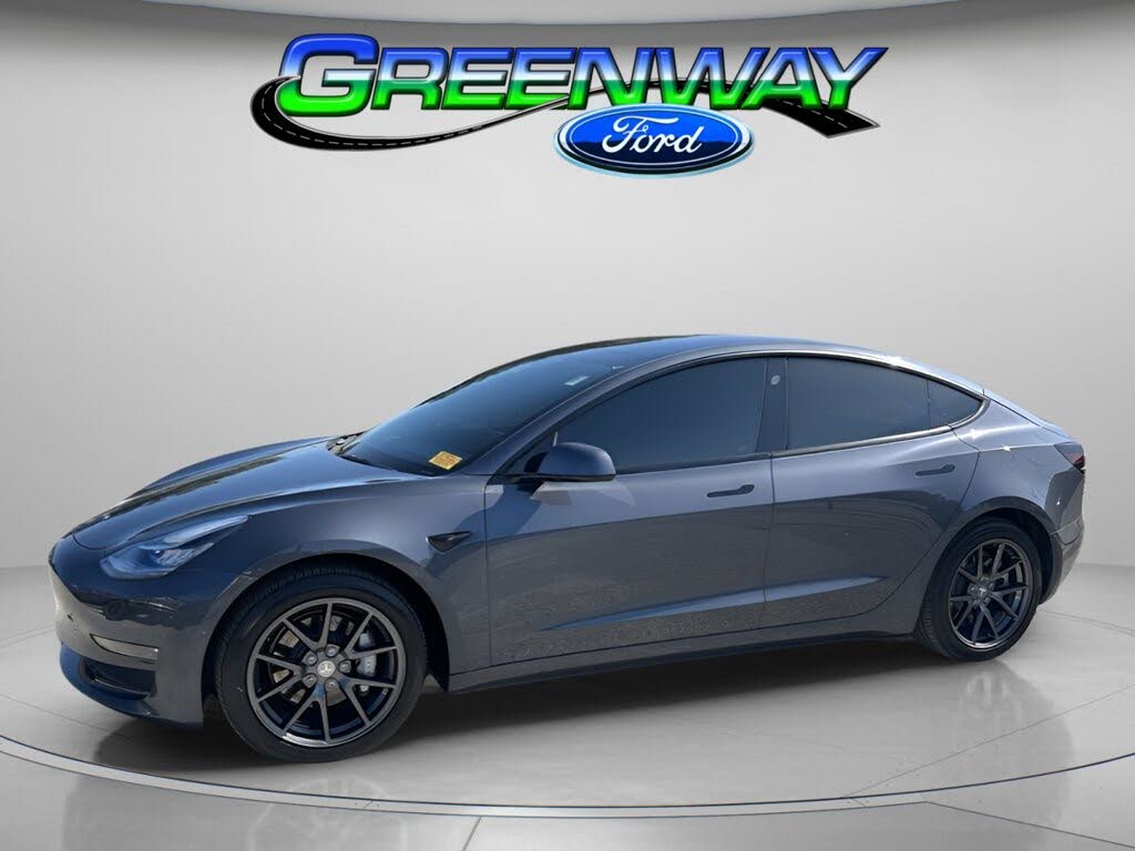 2022 Tesla Model 3 Long Range AWD