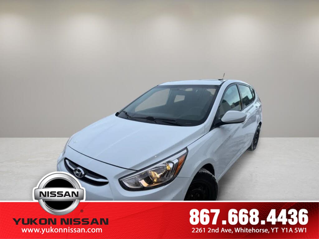 2017 Hyundai Accent SE 4-Door Hatchback FWD