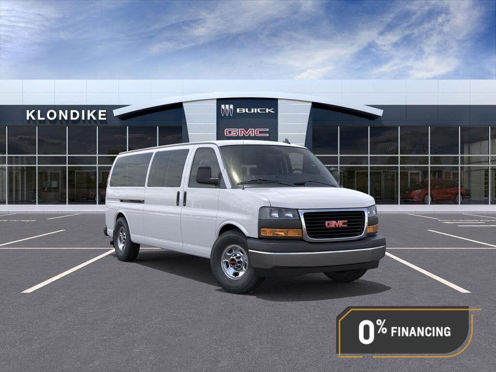 2025 GMC Savana LT 3500 RWD