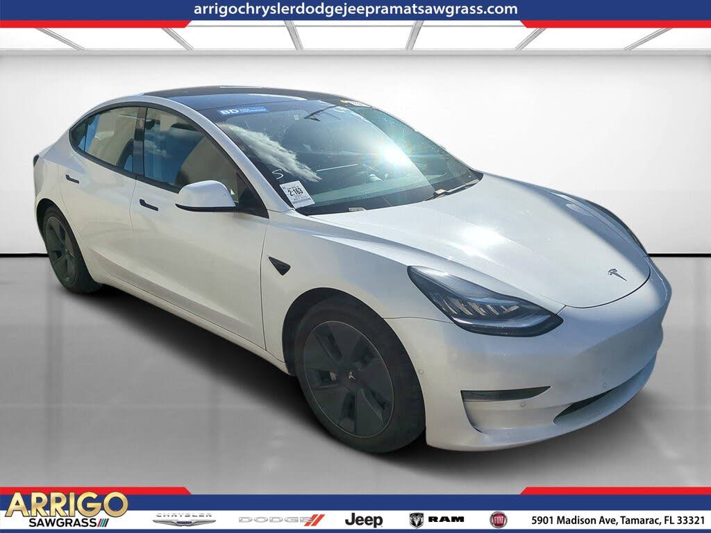 2021 Tesla Model 3 Standard Range Plus RWD