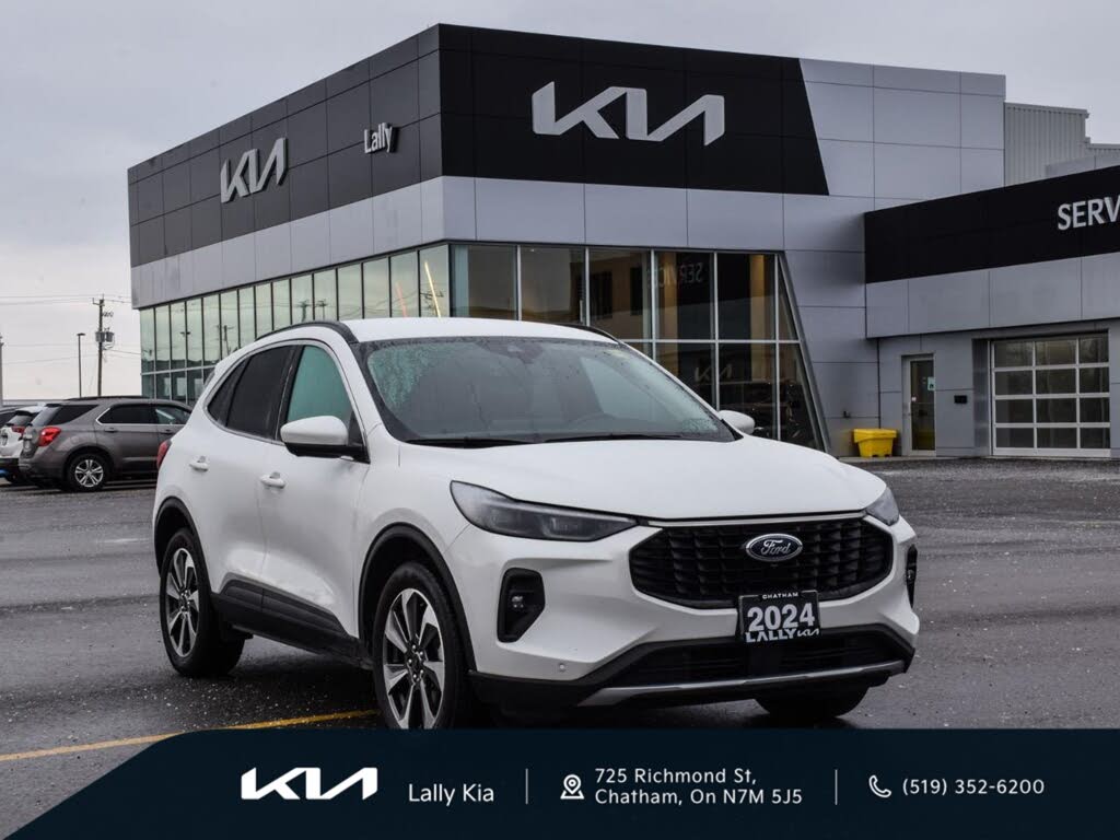 Ford Escape Platinum AWD 2024