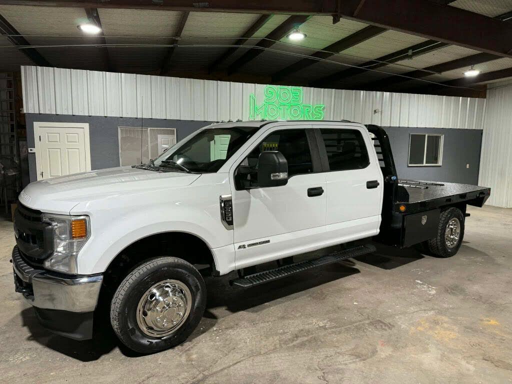 2020 Ford F-350 Super Duty Chassis XL Crew Cab DRW 4WD