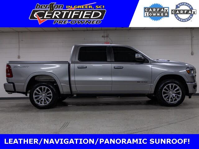 2022 RAM 1500 Laramie Crew Cab 4WD