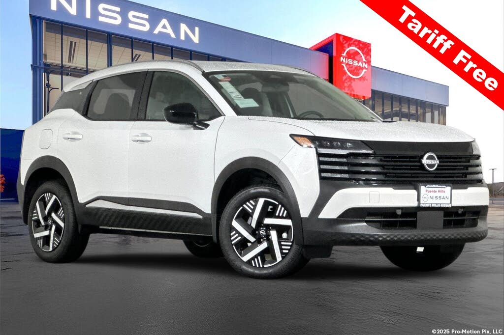 2026 Nissan Kicks SV FWD